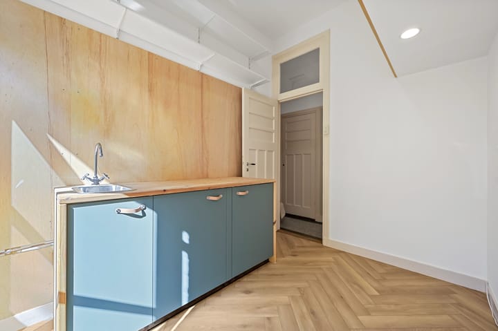 Foto 22 van De la Reyweg 89