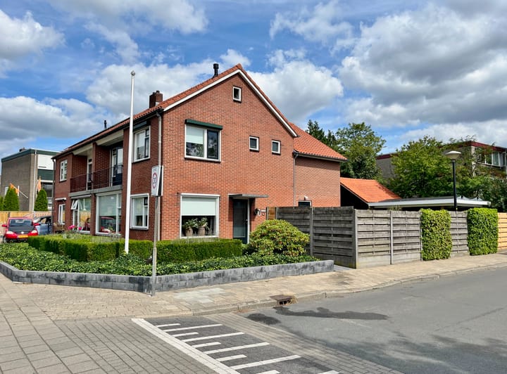 Foto 5 van Cederstraat 1