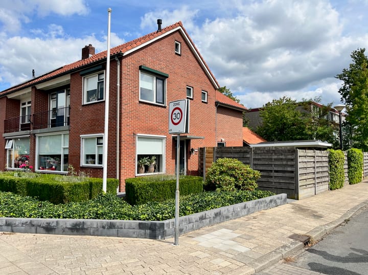 Foto 6 van Cederstraat 1