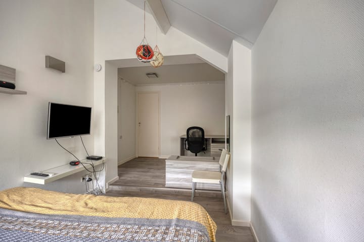 Foto 33 van Cederstraat 1