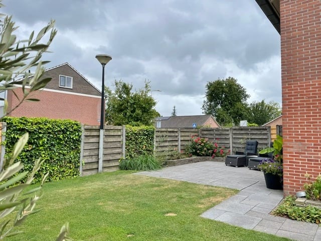 Foto 38 van Cederstraat 1