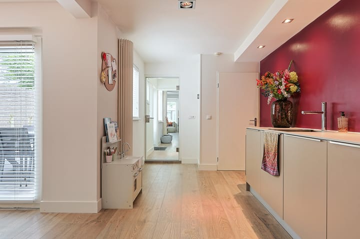 Foto 24 van Leenderweg 26