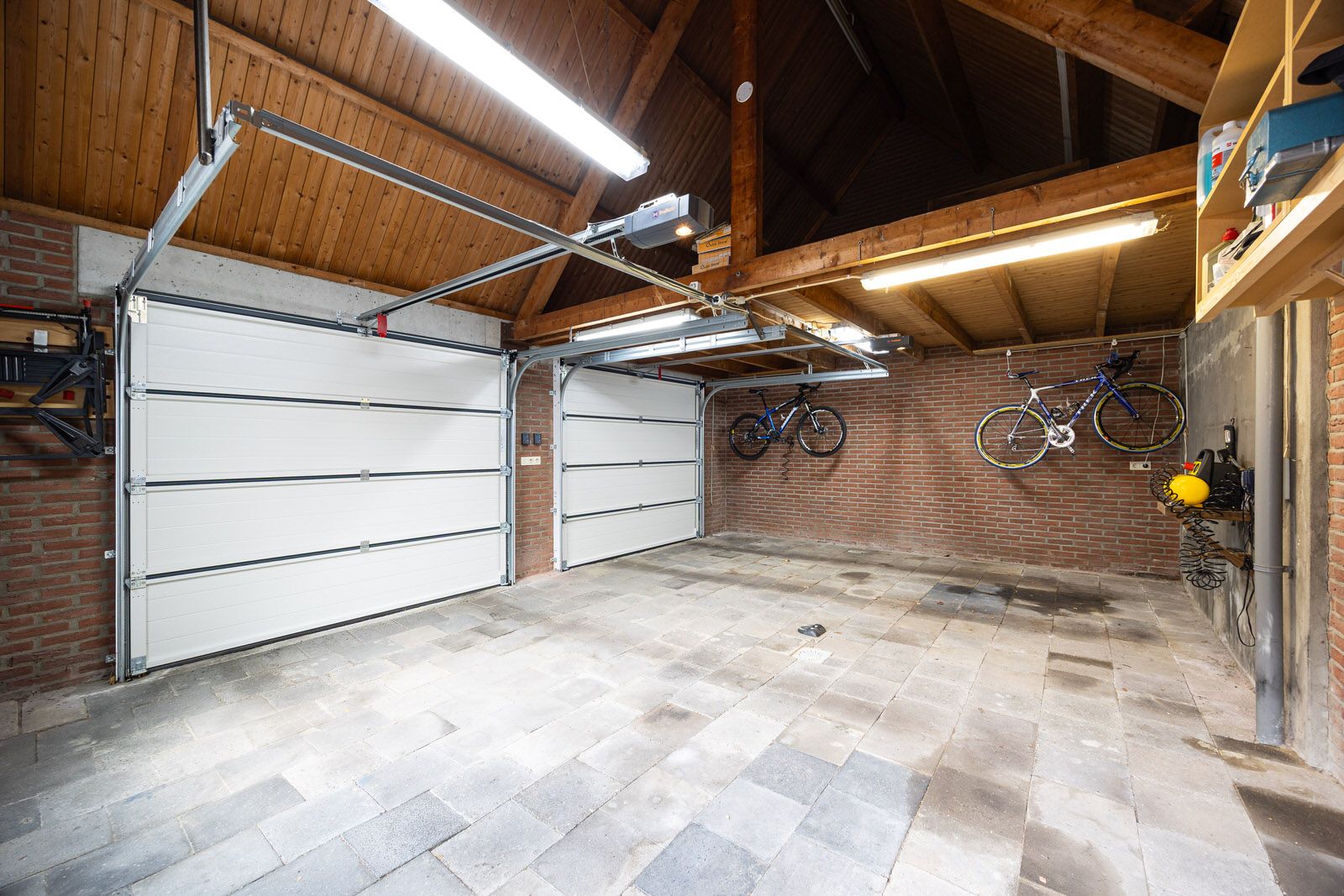 Foto 24 van Hinthamerstraat 116