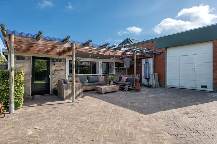 Photo 32 of Nijverheidsstraat 90