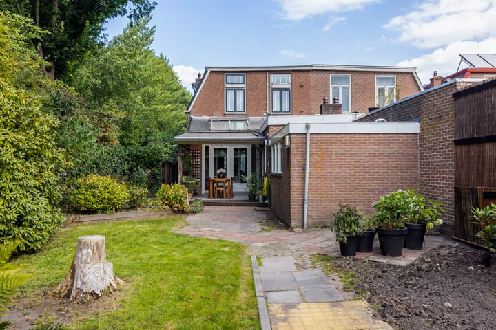 Foto 25 van Huizumerlaan 40