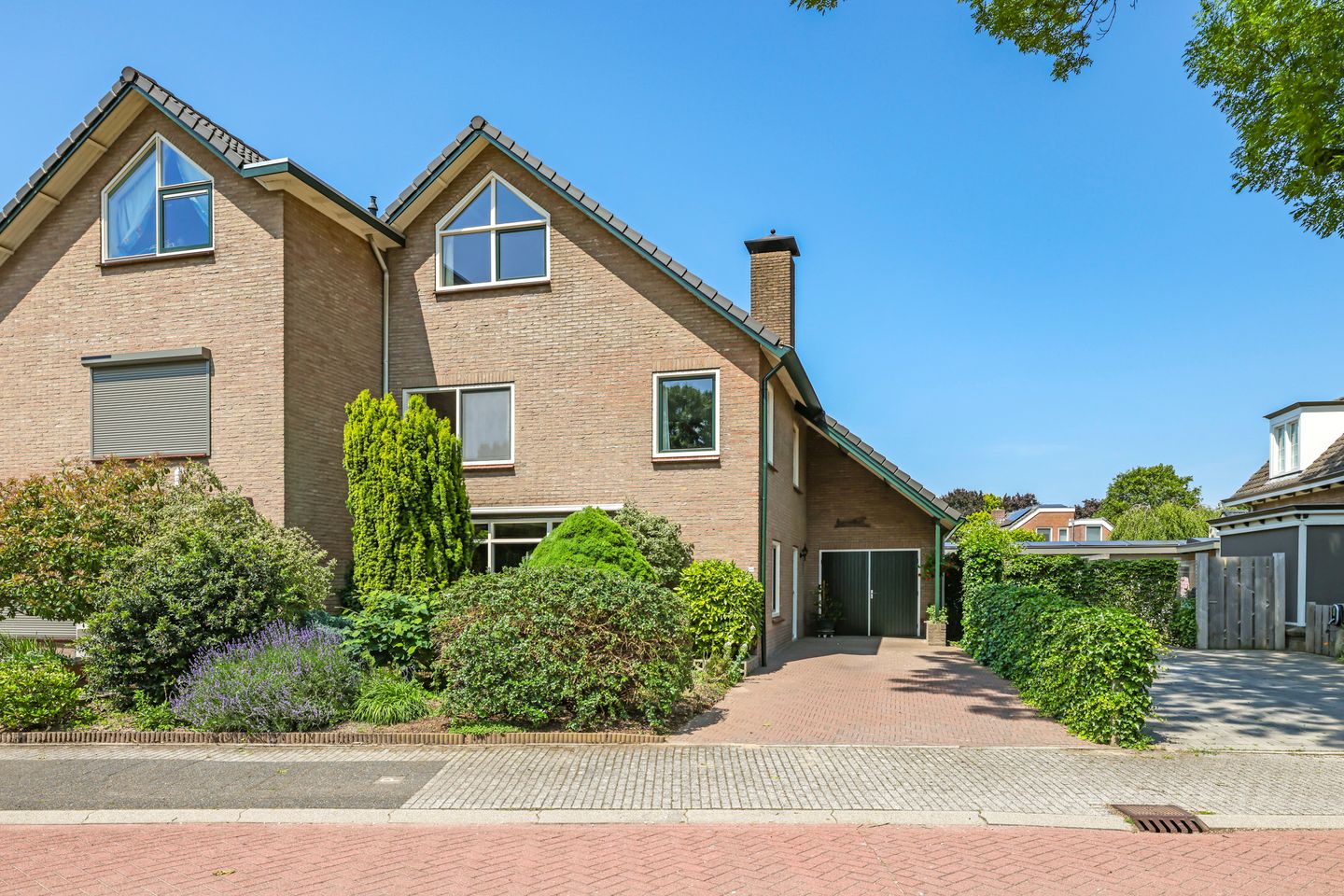 Foto 1 van Onze Lieve Vrouwestraat 44