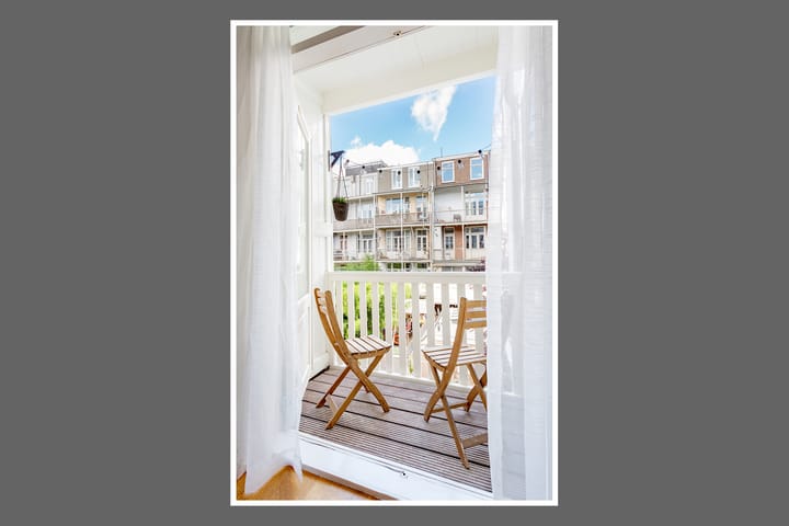 Photo 12 of Sint Willibrordusstraat 26-2