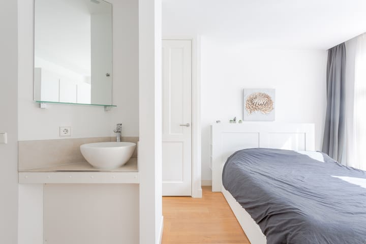 Photo 18 of Sint Willibrordusstraat 26-2