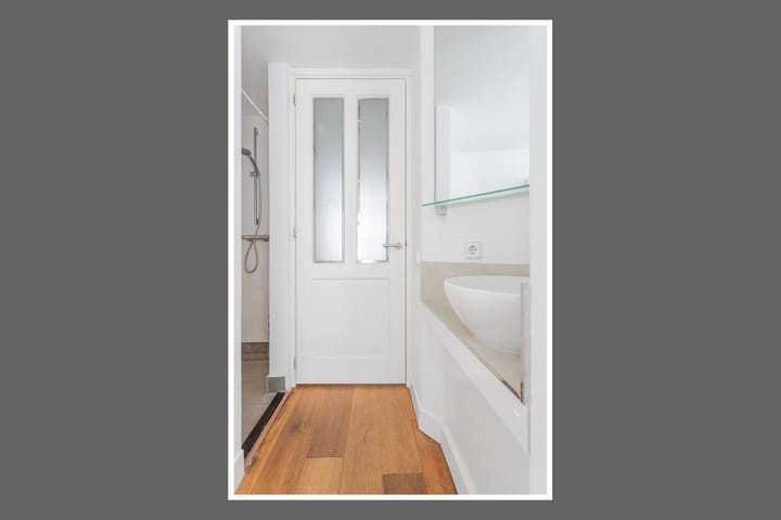 Photo 19 of Sint Willibrordusstraat 26-2