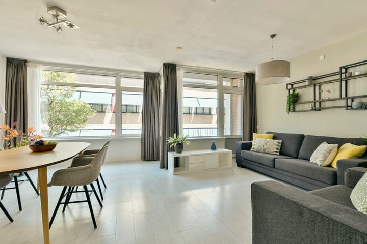 Foto 2 van Camperstraat 44-1