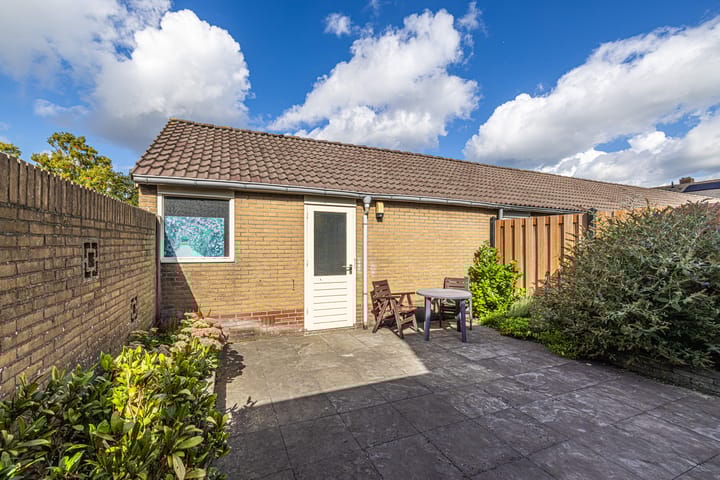 Photo 36 of Prinses Margrietplantsoen 1