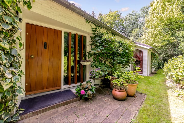 Photo 6 of Nieuwe Blaricummerweg 7