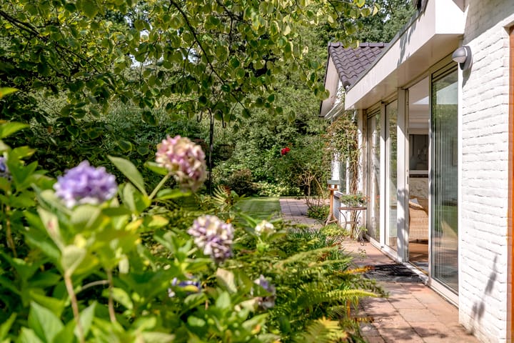 Photo 37 of Nieuwe Blaricummerweg 7