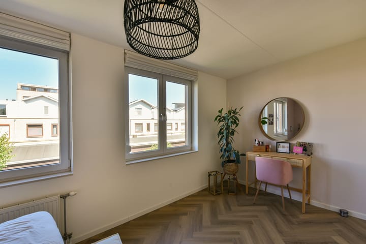 Foto 22 van Fluitekruid 30