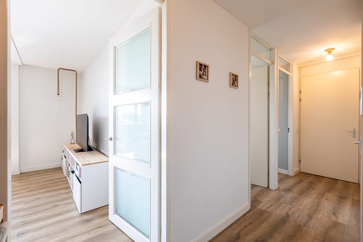 Foto 10 van Riouwstraat 78