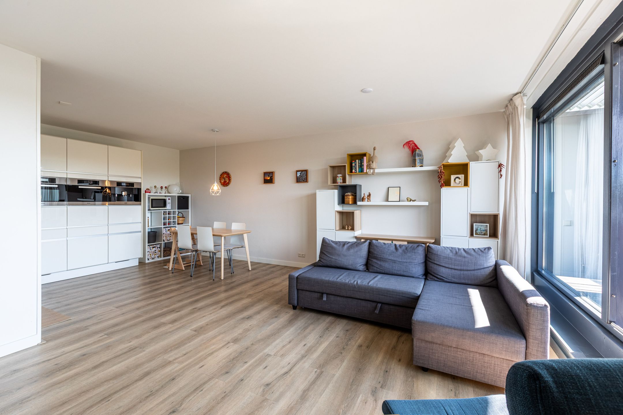 Foto 12 van Riouwstraat 78