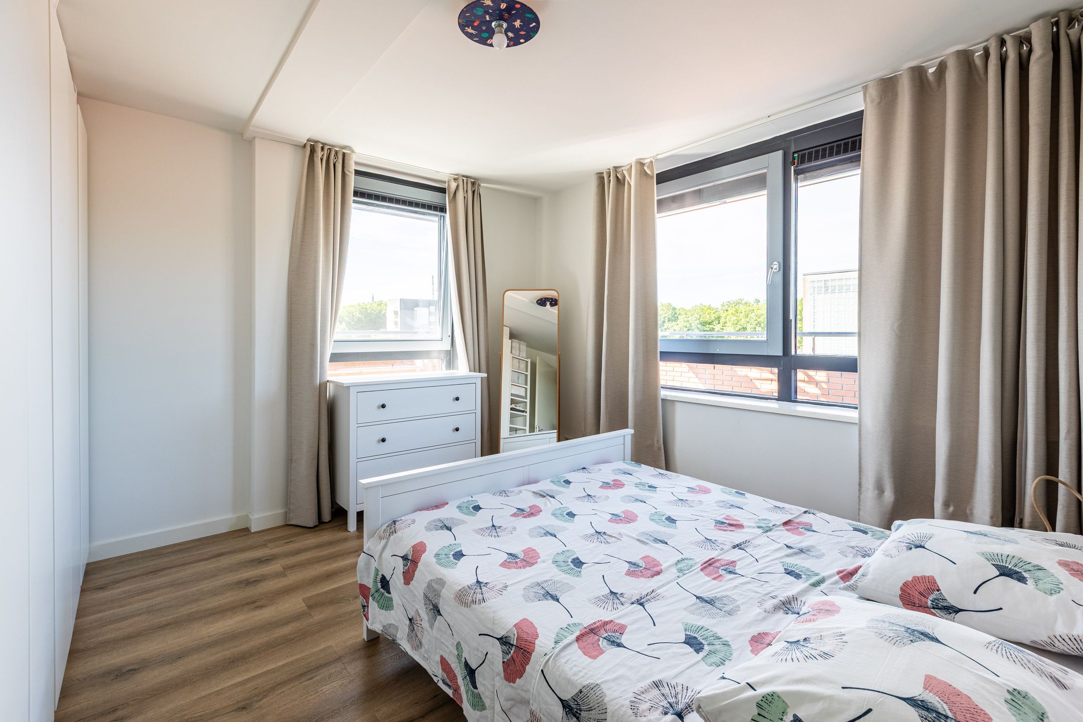 Foto 15 van Riouwstraat 78