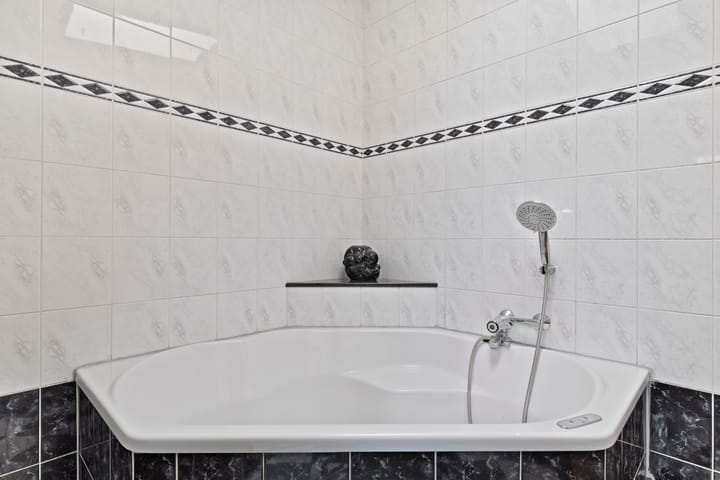 Foto 13 van Broekerhavenweg 107