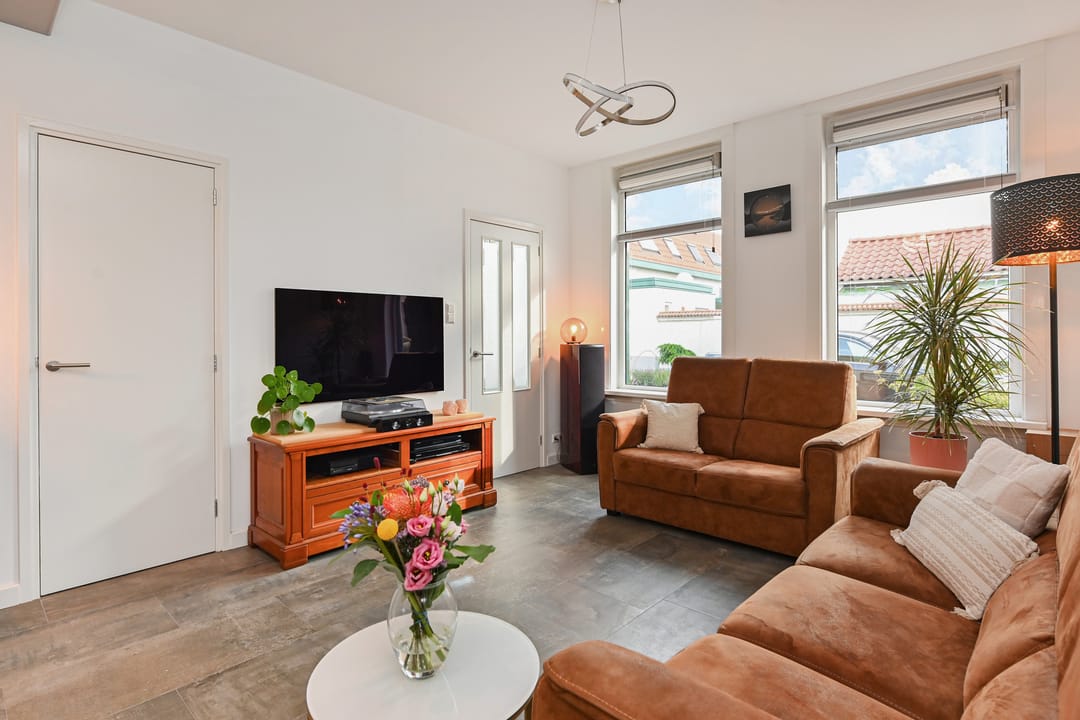 Foto 2 van 1e Van Reenenstraat 10