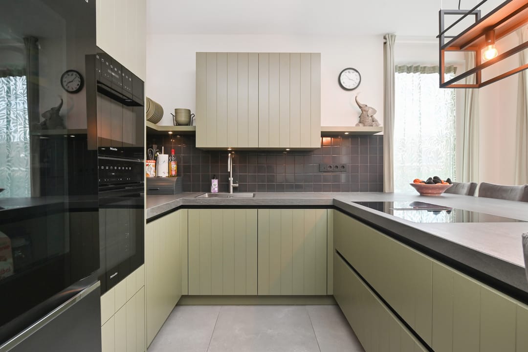 Photo 8 of Kerkstraat 125-A