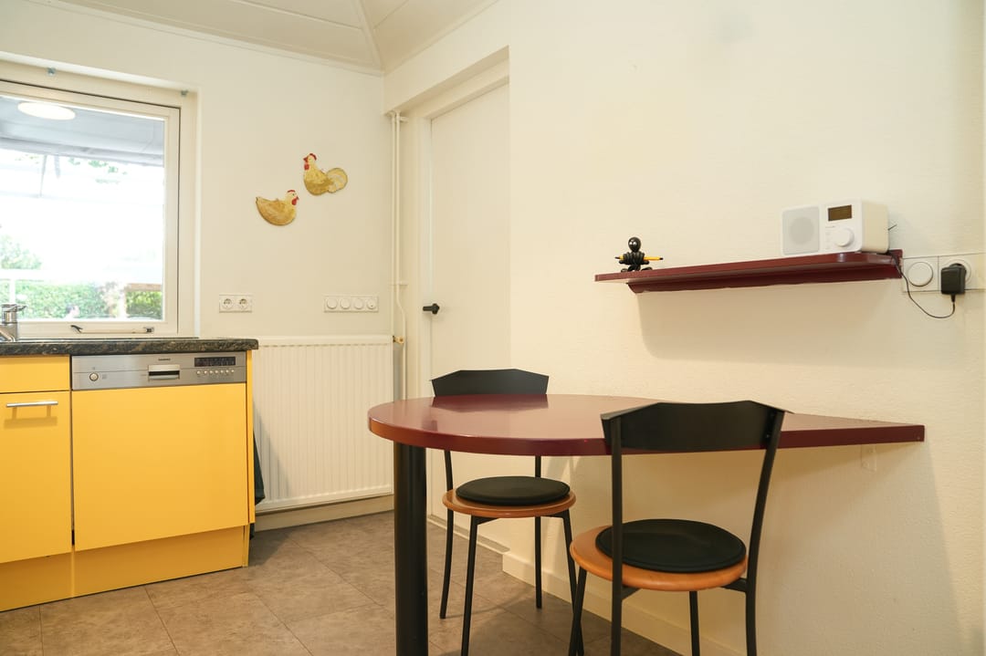 Photo 13 of Van Beverwijkstraat 6