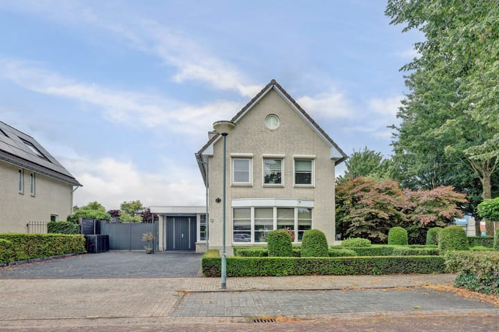 Burgemeester ter Veerstraat 12