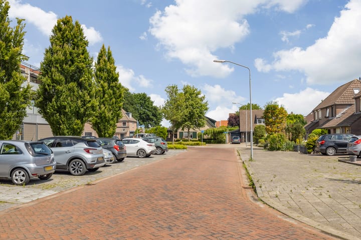 Photo 9 of Groningenlaan 117