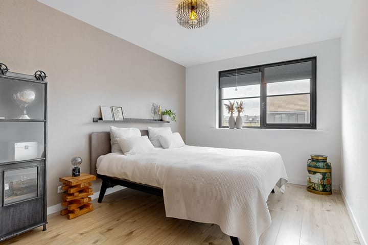 Photo 37 of Laan van Broekhorn 78