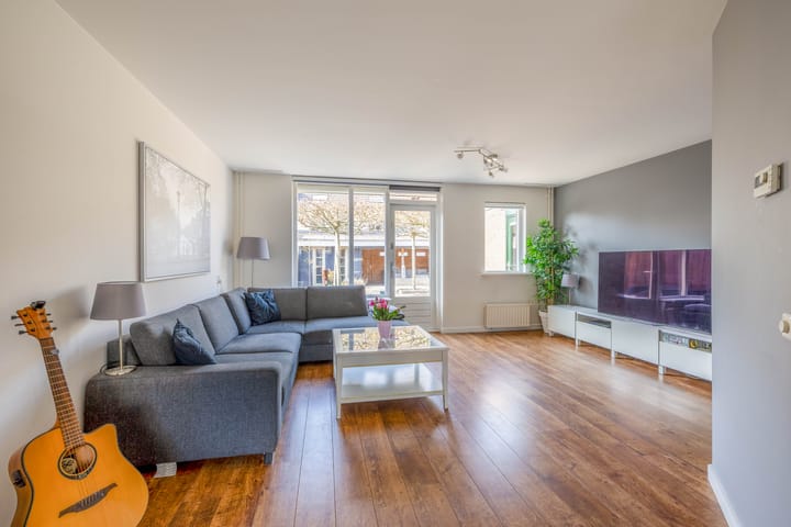 Foto 2 van Klaproosstraat 10