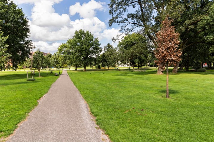 Foto 29 van Heutinkstraat 1