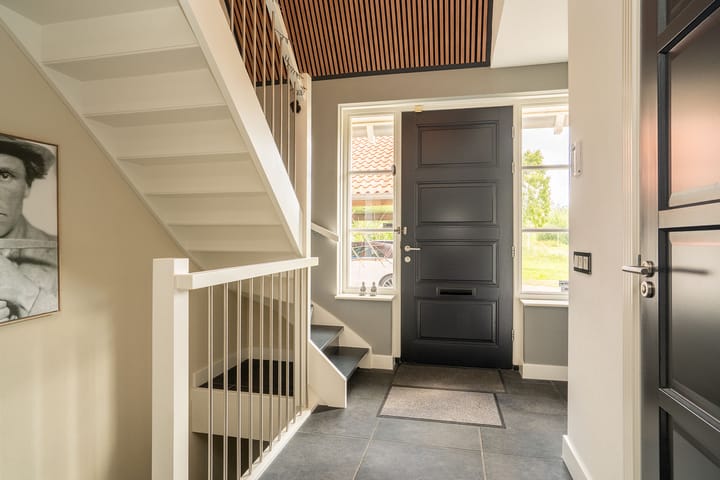 Photo 6 of Olink Es 1