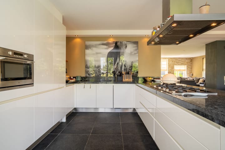 Photo 16 of Olink Es 1