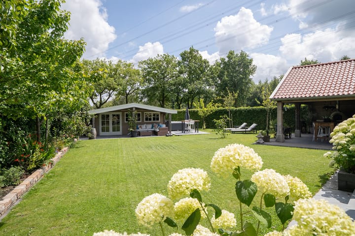 Photo 38 of Olink Es 1