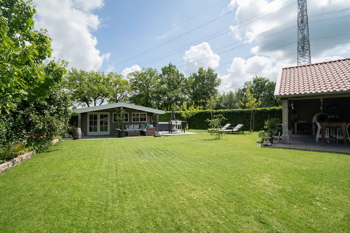 Photo 50 of Olink Es 1