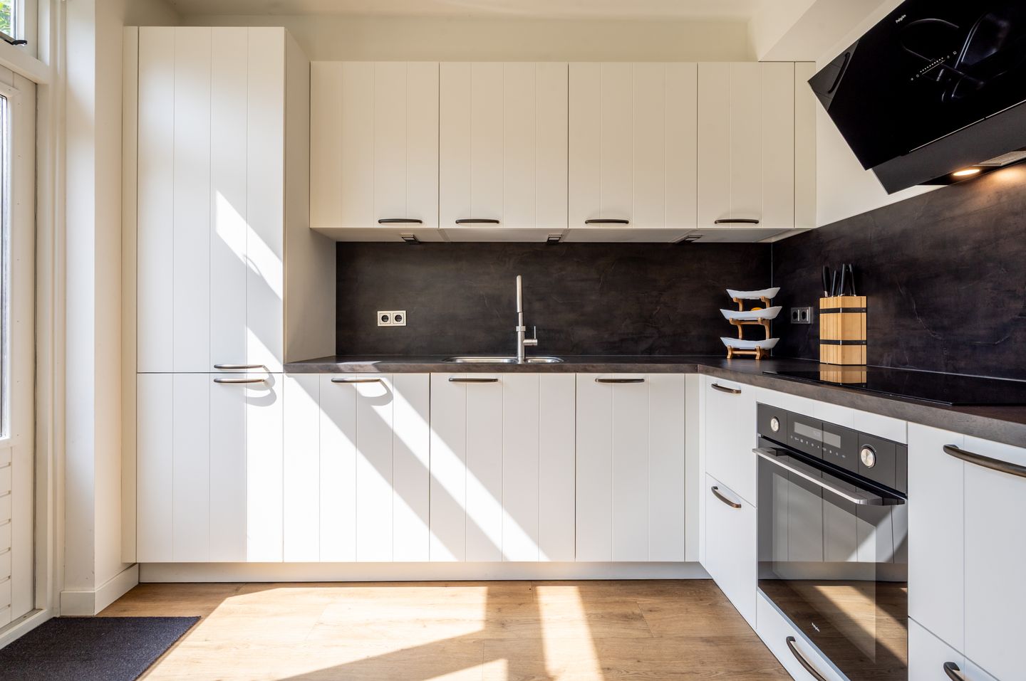 Photo 10 of Pluutstraat 58