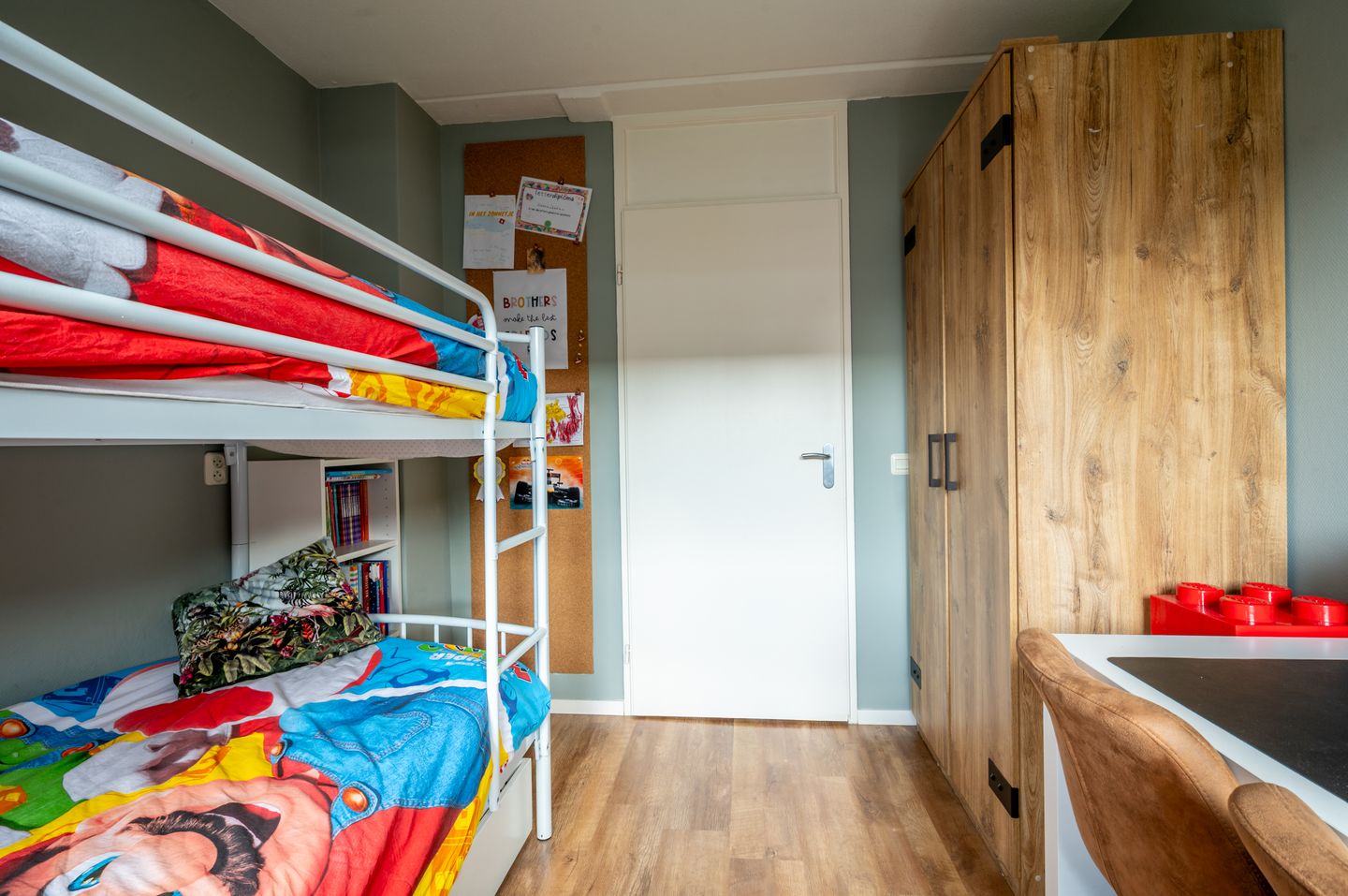 Photo 20 of Pluutstraat 58