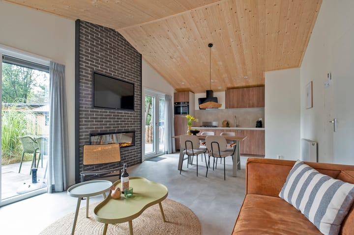 Foto 11 van Groningerweg 13-N558