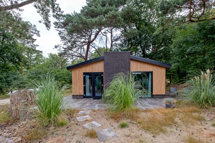 Foto 29 van Groningerweg 13-N558