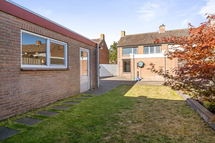 Foto 7 van Bernhardstraat 4