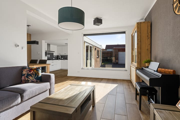 Foto 14 van Bernhardstraat 4