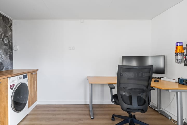 Foto 21 van Bernhardstraat 4