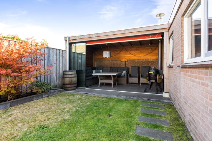 Foto 41 van Bernhardstraat 4