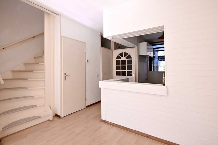 Foto 8 van Smyrnastraat 80