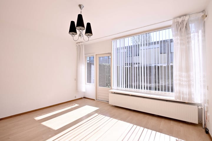 Foto 10 van Smyrnastraat 80