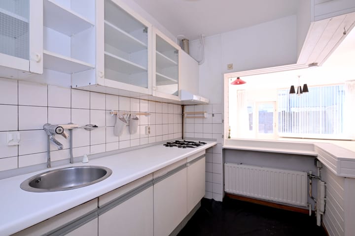 Foto 12 van Smyrnastraat 80