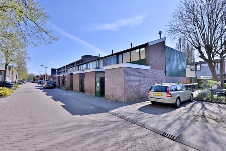 Foto 24 van Smyrnastraat 80