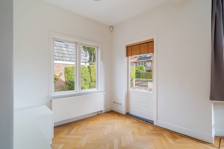 Photo 21 of Van Zuylen van Nijeveltstraat 79