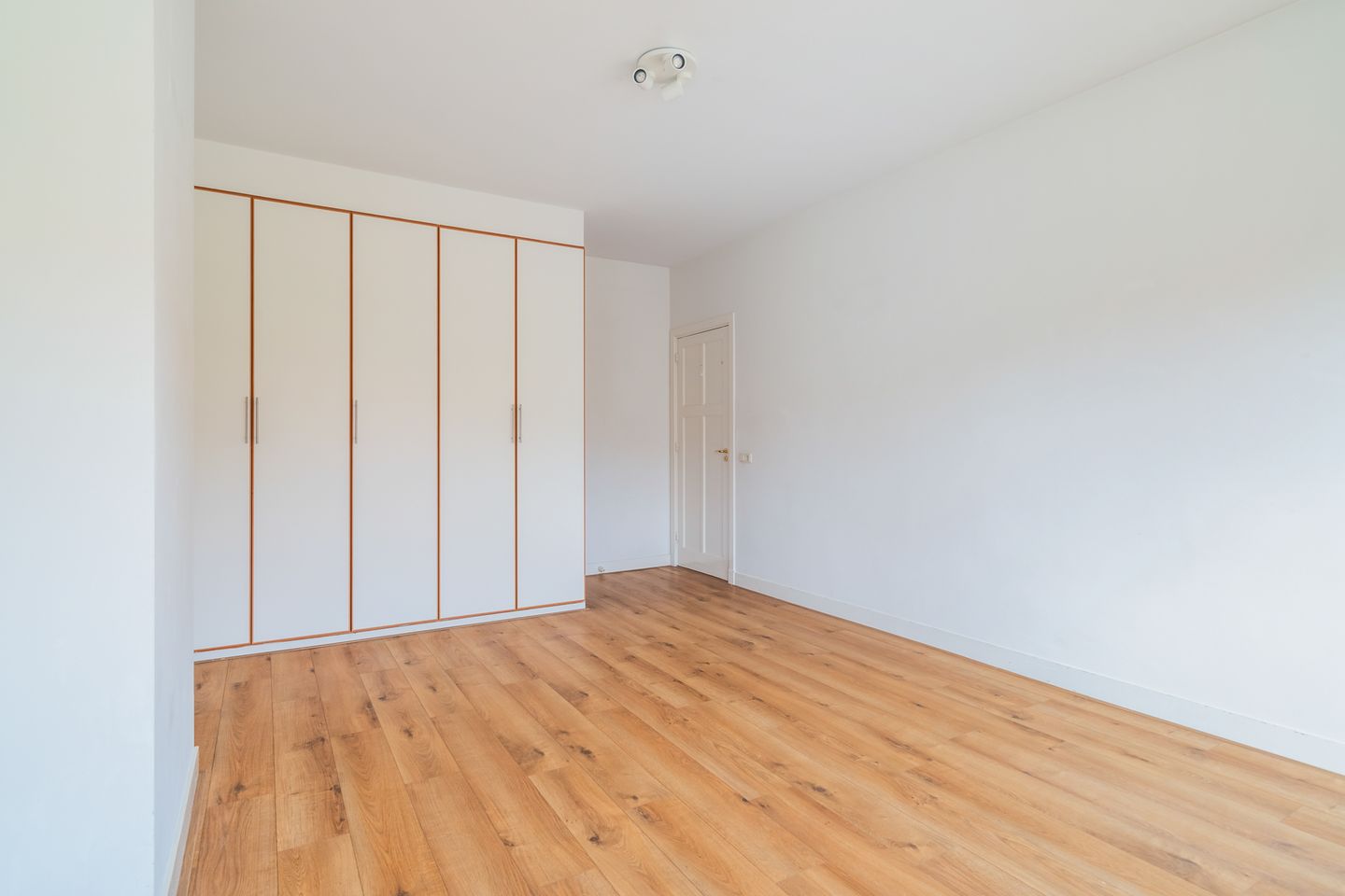 Foto 25 van Van Zuylen van Nijeveltstraat 79