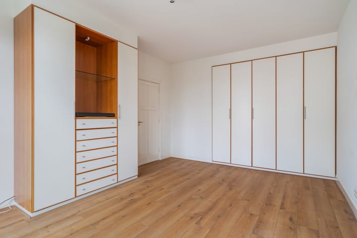 Photo 29 of Van Zuylen van Nijeveltstraat 79