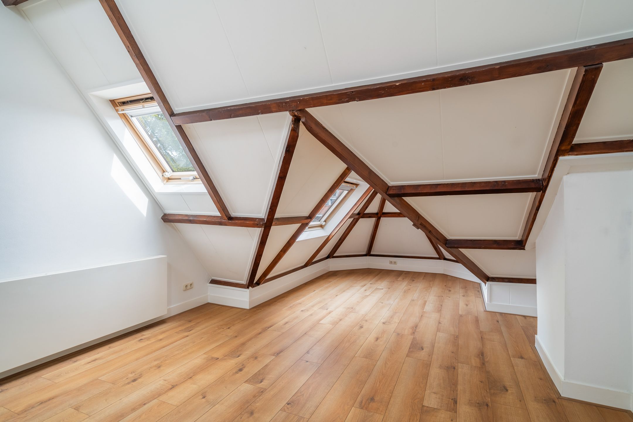 Foto 42 van Van Zuylen van Nijeveltstraat 79